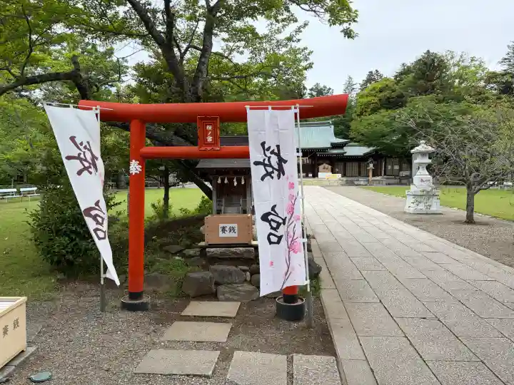 桜宮の{uncategorized: "未分類", other: "その他", undefined: "問題あり", building: "その他建物", grave: "お墓", sacred_gate: "鳥居", guardian: "狛犬", statue: "像", buddha: "仏像", history: "歴史", nature: "自然", garden: "庭園", animal: "動物", pagoda: "塔", temizu: "手水舎", mountain_gate: "山門・神門", sanctuary: "本殿・本堂", subordinate: "末社・摂社", art: "芸術", scenery: "景色", jizo: "地蔵", ema: "絵馬", goshuin: "御朱印", omikuji: "おみくじ", items: "授与品その他", amulet: "お守り", goshuincho: "御朱印帳", eats: "食事", festival: "お祭り", votive_dance: "神楽", shichigosan: "七五三参", wedding: "結婚式", experience: "体験その他", initially: "初詣", around: "周辺", anti_infection: "感染症対策"}