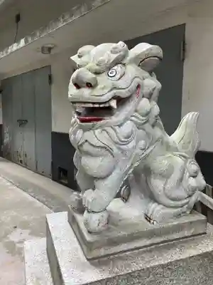 銀杏岡八幡神社の狛犬