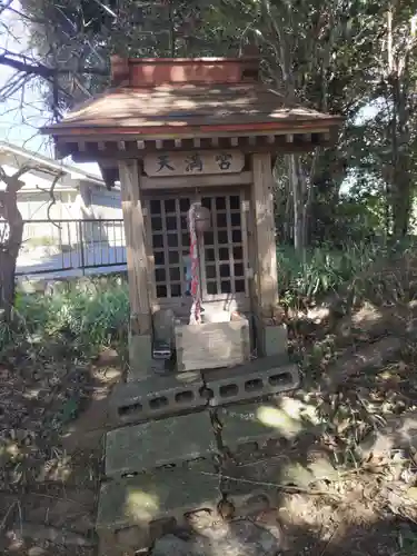 鳥見神社の末社