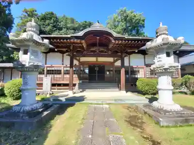 長勝寺の本殿・本堂
