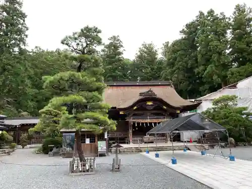 小國神社の本殿・本堂