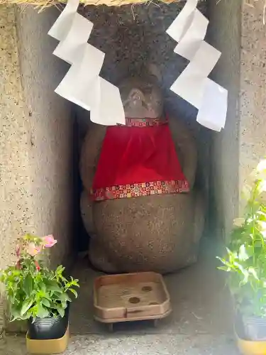 二宮稲荷神社の{uncategorized: "未分類", other: "その他", undefined: "問題あり", building: "その他建物", grave: "お墓", sacred_gate: "鳥居", guardian: "狛犬", statue: "像", buddha: "仏像", history: "歴史", nature: "自然", garden: "庭園", animal: "動物", pagoda: "塔", temizu: "手水舎", mountain_gate: "山門・神門", sanctuary: "本殿・本堂", subordinate: "末社・摂社", art: "芸術", scenery: "景色", jizo: "地蔵", ema: "絵馬", goshuin: "御朱印", omikuji: "おみくじ", items: "授与品その他", amulet: "お守り", goshuincho: "御朱印帳", eats: "食事", festival: "お祭り", votive_dance: "神楽", shichigosan: "七五三参", wedding: "結婚式", experience: "体験その他", initially: "初詣", around: "周辺", anti_infection: "感染症対策"}