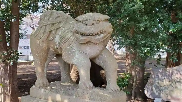 八幡神社の狛犬