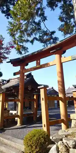 八幡神社の鳥居