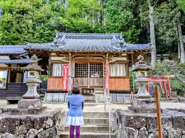 子安寺の本殿・本堂