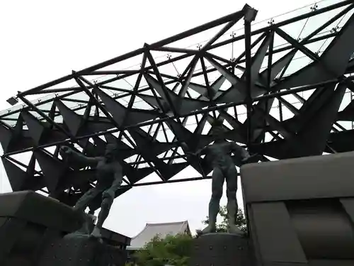 一心寺の山門・神門