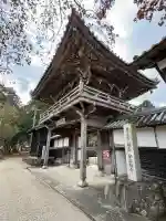 安楽寺の{uncategorized: "未分類", other: "その他", undefined: "問題あり", building: "その他建物", grave: "お墓", sacred_gate: "鳥居", guardian: "狛犬", statue: "像", buddha: "仏像", history: "歴史", nature: "自然", garden: "庭園", animal: "動物", pagoda: "塔", temizu: "手水舎", mountain_gate: "山門・神門", sanctuary: "本殿・本堂", subordinate: "末社・摂社", art: "芸術", scenery: "景色", jizo: "地蔵", ema: "絵馬", goshuin: "御朱印", omikuji: "おみくじ", items: "授与品その他", amulet: "お守り", goshuincho: "御朱印帳", eats: "食事", festival: "お祭り", votive_dance: "神楽", shichigosan: "七五三参", wedding: "結婚式", experience: "体験その他", initially: "初詣", around: "周辺", anti_infection: "感染症対策"}