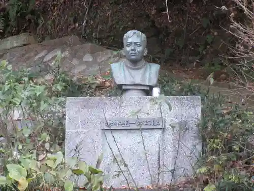 長勝寺の像