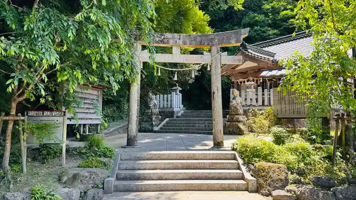 絹巻神社(兵庫県)