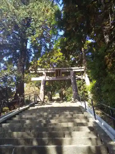 伊豆山神社の鳥居