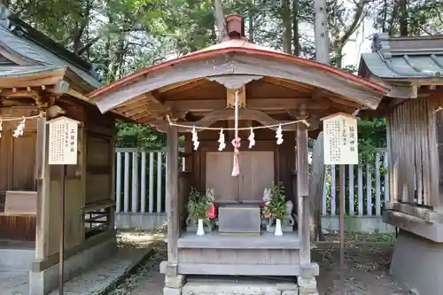 須賀神社の末社