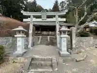 八坂神社の{uncategorized: "未分類", other: "その他", undefined: "問題あり", building: "その他建物", grave: "お墓", sacred_gate: "鳥居", guardian: "狛犬", statue: "像", buddha: "仏像", history: "歴史", nature: "自然", garden: "庭園", animal: "動物", pagoda: "塔", temizu: "手水舎", mountain_gate: "山門・神門", sanctuary: "本殿・本堂", subordinate: "末社・摂社", art: "芸術", scenery: "景色", jizo: "地蔵", ema: "絵馬", goshuin: "御朱印", omikuji: "おみくじ", items: "授与品その他", amulet: "お守り", goshuincho: "御朱印帳", eats: "食事", festival: "お祭り", votive_dance: "神楽", shichigosan: "七五三参", wedding: "結婚式", experience: "体験その他", initially: "初詣", around: "周辺", anti_infection: "感染症対策"}