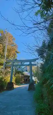 遠見岬神社の{uncategorized: "未分類", other: "その他", undefined: "問題あり", building: "その他建物", grave: "お墓", sacred_gate: "鳥居", guardian: "狛犬", statue: "像", buddha: "仏像", history: "歴史", nature: "自然", garden: "庭園", animal: "動物", pagoda: "塔", temizu: "手水舎", mountain_gate: "山門・神門", sanctuary: "本殿・本堂", subordinate: "末社・摂社", art: "芸術", scenery: "景色", jizo: "地蔵", ema: "絵馬", goshuin: "御朱印", omikuji: "おみくじ", items: "授与品その他", amulet: "お守り", goshuincho: "御朱印帳", eats: "食事", festival: "お祭り", votive_dance: "神楽", shichigosan: "七五三参", wedding: "結婚式", experience: "体験その他", initially: "初詣", around: "周辺", anti_infection: "感染症対策"}