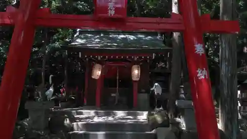 宮地嶽神社の鳥居