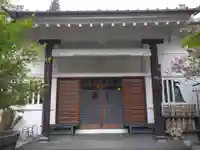 定泉寺の本殿・本堂