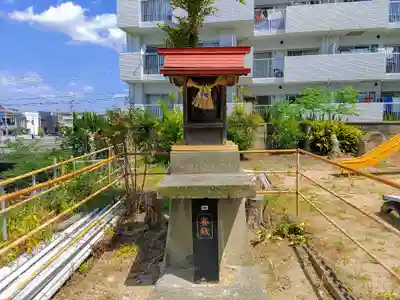 白山神社（魚町）の末社・摂社