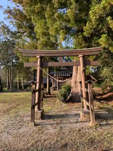 訶具都智神社の鳥居