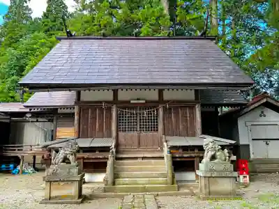 荏名神社の本殿・本堂