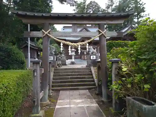 高蔵寺の鳥居