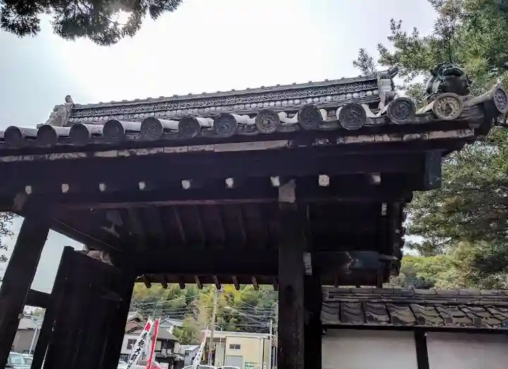 妙楽寺の山門・神門