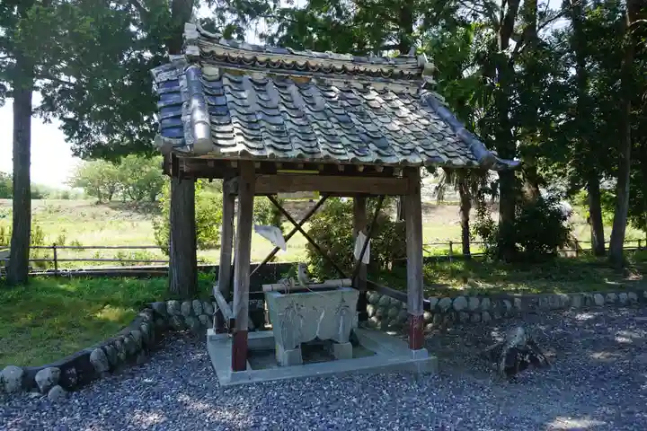 山名神社の手水舎