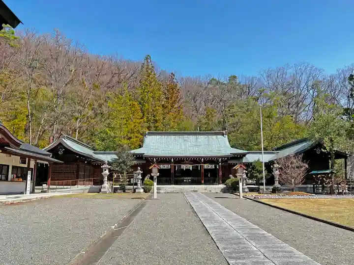 山梨縣護國神社の本殿・本堂