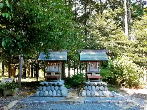 須倍神社の末社・摂社