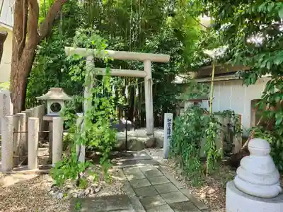 綱敷天満神社のその他建物