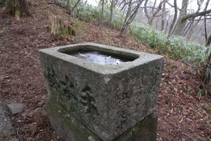 高龗神社の手水舎