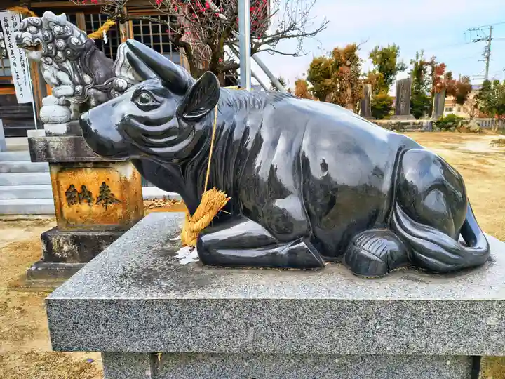 立野天神社(浅野)の狛犬