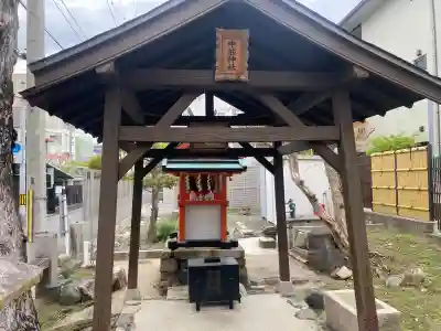 中筋神社の{uncategorized: "未分類", other: "その他", undefined: "問題あり", building: "その他建物", grave: "お墓", sacred_gate: "鳥居", guardian: "狛犬", statue: "像", buddha: "仏像", history: "歴史", nature: "自然", garden: "庭園", animal: "動物", pagoda: "塔", temizu: "手水舎", mountain_gate: "山門・神門", sanctuary: "本殿・本堂", subordinate: "末社・摂社", art: "芸術", scenery: "景色", jizo: "地蔵", ema: "絵馬", goshuin: "御朱印", omikuji: "おみくじ", items: "授与品その他", amulet: "お守り", goshuincho: "御朱印帳", eats: "食事", festival: "お祭り", votive_dance: "神楽", shichigosan: "七五三参", wedding: "結婚式", experience: "体験その他", initially: "初詣", around: "周辺", anti_infection: "感染症対策"}