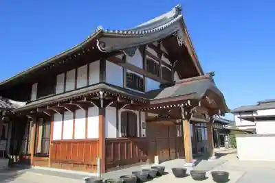 一見山 道音寺の本殿・本堂