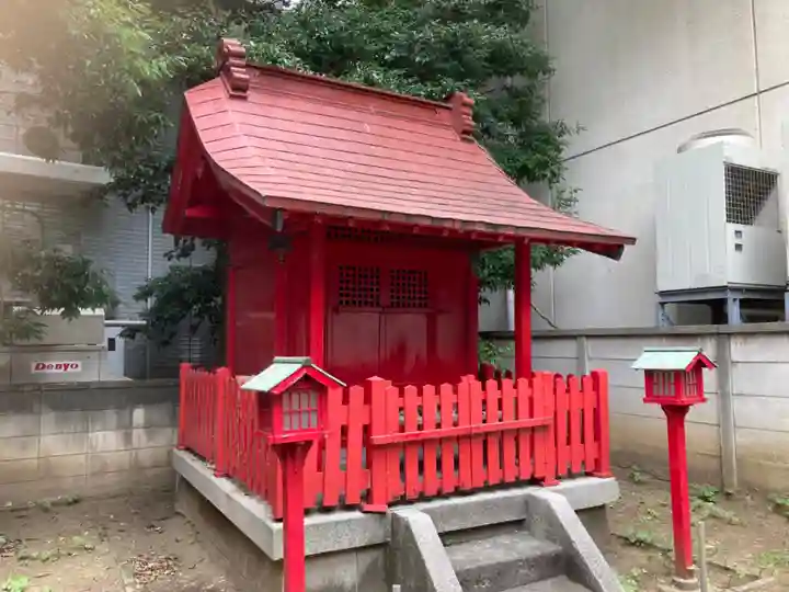 東関森稲荷社の本殿・本堂