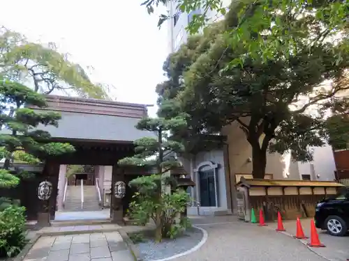常圓寺の山門・神門