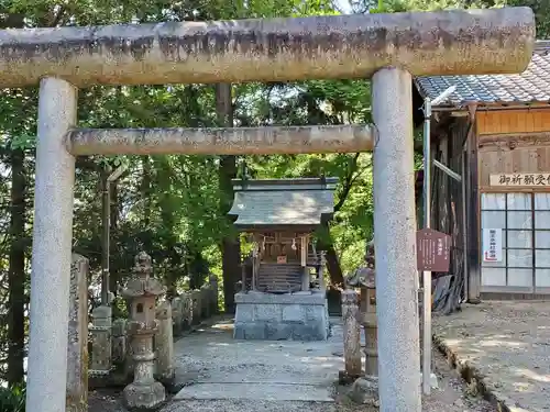 高座神社の末社・摂社