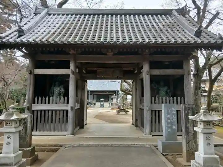 長竜寺の{uncategorized: "未分類", other: "その他", undefined: "問題あり", building: "その他建物", grave: "お墓", sacred_gate: "鳥居", guardian: "狛犬", statue: "像", buddha: "仏像", history: "歴史", nature: "自然", garden: "庭園", animal: "動物", pagoda: "塔", temizu: "手水舎", mountain_gate: "山門・神門", sanctuary: "本殿・本堂", subordinate: "末社・摂社", art: "芸術", scenery: "景色", jizo: "地蔵", ema: "絵馬", goshuin: "御朱印", omikuji: "おみくじ", items: "授与品その他", amulet: "お守り", goshuincho: "御朱印帳", eats: "食事", festival: "お祭り", votive_dance: "神楽", shichigosan: "七五三参", wedding: "結婚式", experience: "体験その他", initially: "初詣", around: "周辺", anti_infection: "感染症対策"}