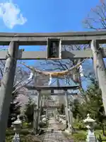 諏訪神社の鳥居