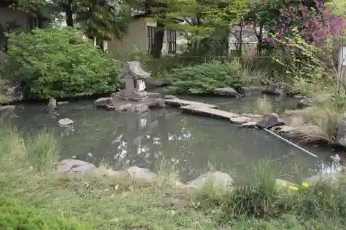 甲斐総社八幡神社の庭園