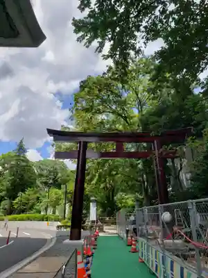 東郷神社の鳥居