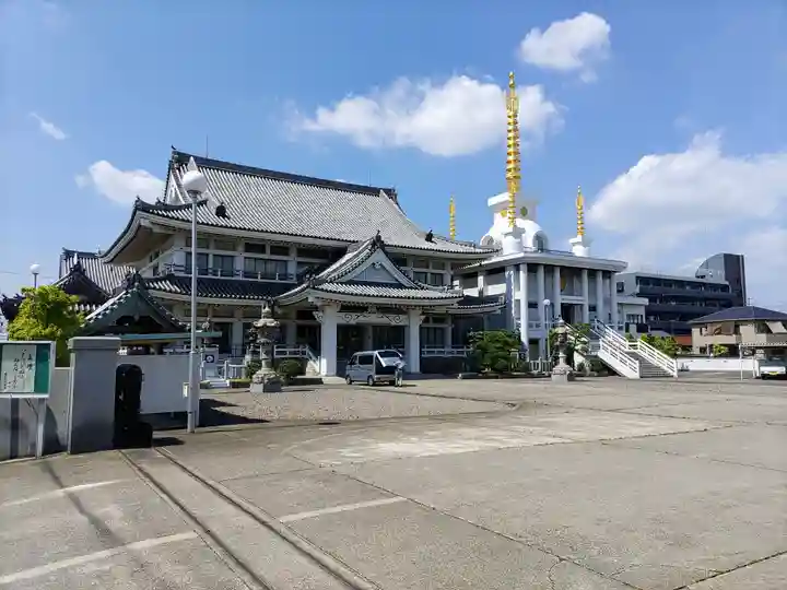 法公会の本殿・本堂