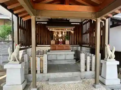 出雲大社大阪分祠 御旅所 (元宮)の{uncategorized: "未分類", other: "その他", undefined: "問題あり", building: "その他建物", grave: "お墓", sacred_gate: "鳥居", guardian: "狛犬", statue: "像", buddha: "仏像", history: "歴史", nature: "自然", garden: "庭園", animal: "動物", pagoda: "塔", temizu: "手水舎", mountain_gate: "山門・神門", sanctuary: "本殿・本堂", subordinate: "末社・摂社", art: "芸術", scenery: "景色", jizo: "地蔵", ema: "絵馬", goshuin: "御朱印", omikuji: "おみくじ", items: "授与品その他", amulet: "お守り", goshuincho: "御朱印帳", eats: "食事", festival: "お祭り", votive_dance: "神楽", shichigosan: "七五三参", wedding: "結婚式", experience: "体験その他", initially: "初詣", around: "周辺", anti_infection: "感染症対策"}