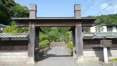 大長寺の山門・神門