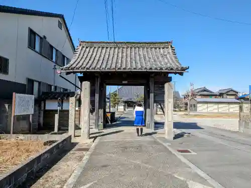 東龍寺の山門