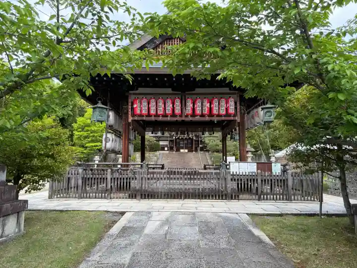 新日吉神宮の{uncategorized: "未分類", other: "その他", undefined: "問題あり", building: "その他建物", grave: "お墓", sacred_gate: "鳥居", guardian: "狛犬", statue: "像", buddha: "仏像", history: "歴史", nature: "自然", garden: "庭園", animal: "動物", pagoda: "塔", temizu: "手水舎", mountain_gate: "山門・神門", sanctuary: "本殿・本堂", subordinate: "末社・摂社", art: "芸術", scenery: "景色", jizo: "地蔵", ema: "絵馬", goshuin: "御朱印", omikuji: "おみくじ", items: "授与品その他", amulet: "お守り", goshuincho: "御朱印帳", eats: "食事", festival: "お祭り", votive_dance: "神楽", shichigosan: "七五三参", wedding: "結婚式", experience: "体験その他", initially: "初詣", around: "周辺", anti_infection: "感染症対策"}