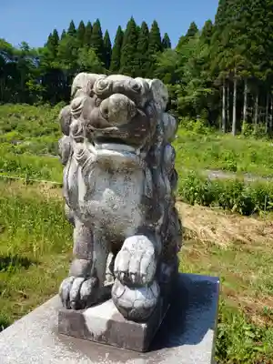 八幡神社の狛犬