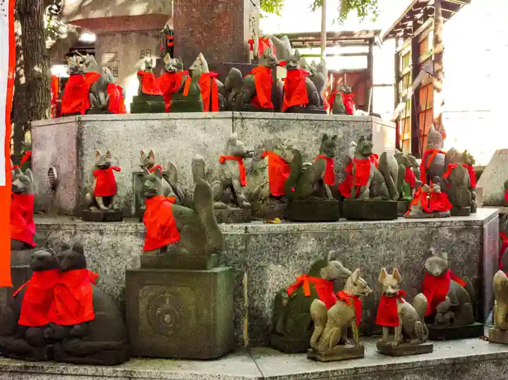 豊川稲荷東京別院の狛犬