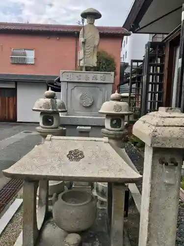 大師寺の像