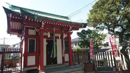 白幡八幡神社の本殿・本堂