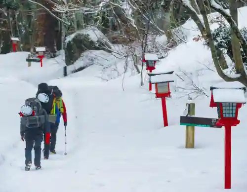 大神山神社奥宮の建物その他