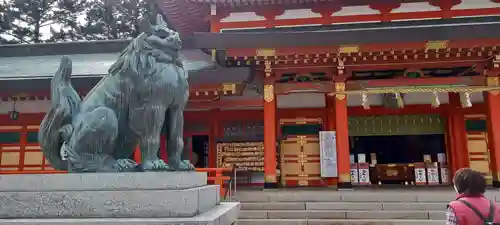 五社神社　諏訪神社の狛犬